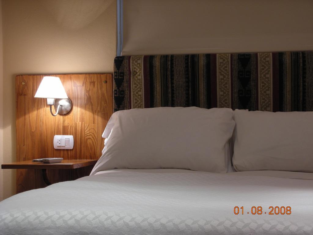 Euskadi Hotel เคเนรัลปิโก ห้อง รูปภาพ
