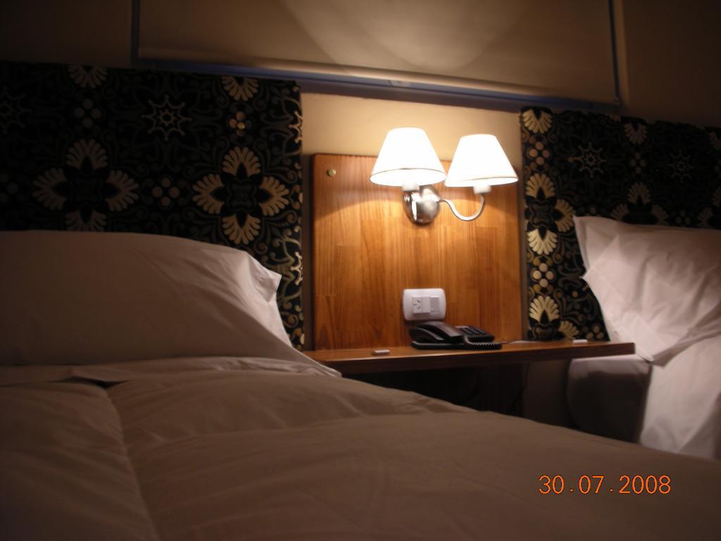 Euskadi Hotel เคเนรัลปิโก ห้อง รูปภาพ